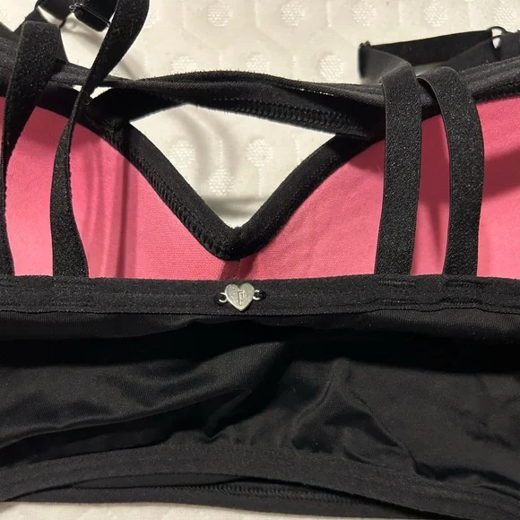 Victoria’s Secret PINK Black Strappy Women's Wireless Bra - Picture 7 of 8
